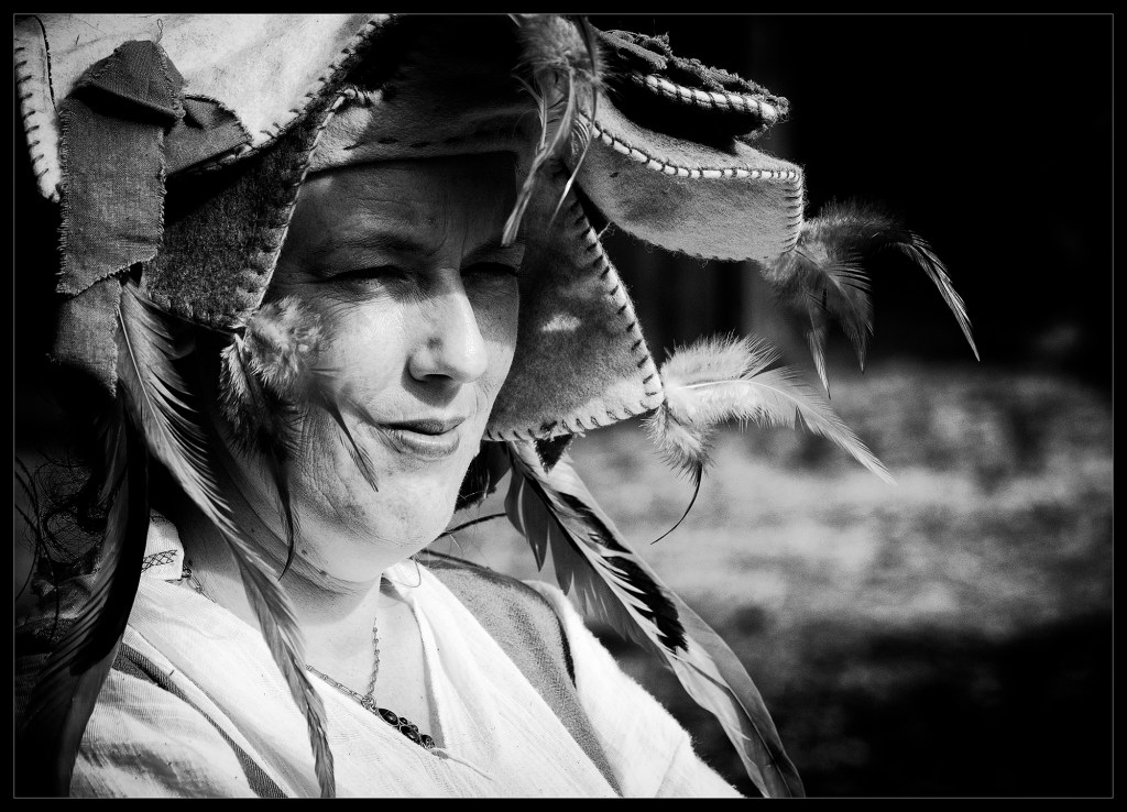 "Feather", black and white portrait by Robert Santafede
