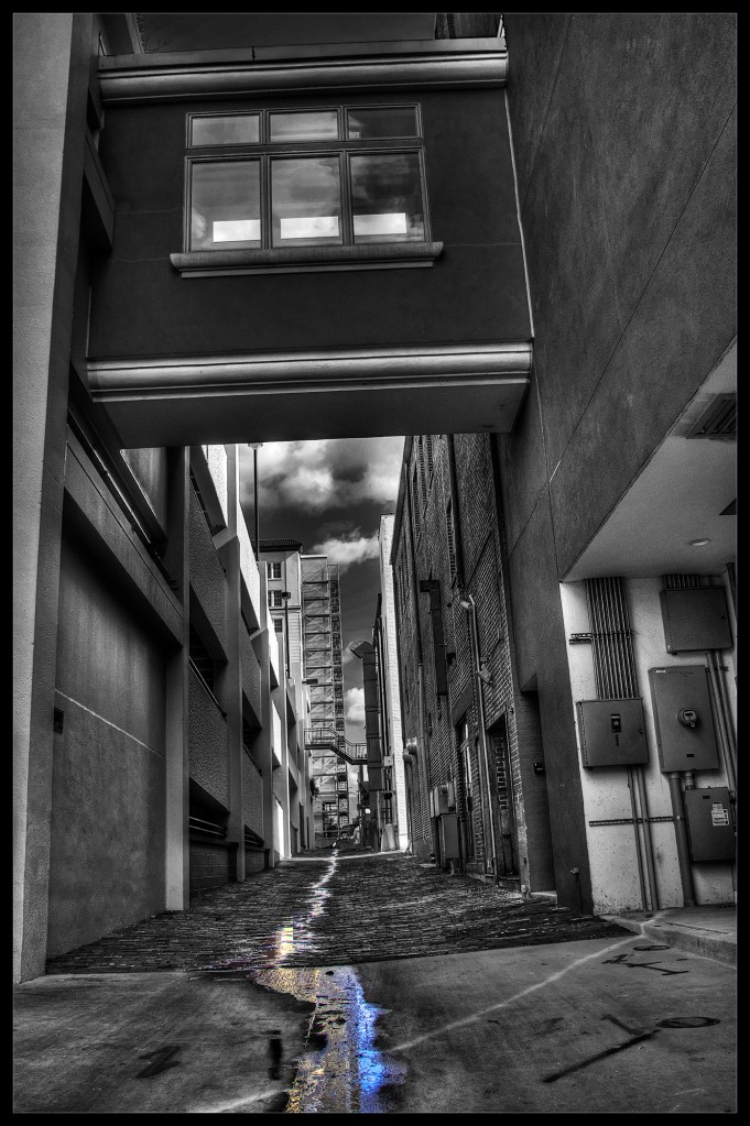 robert-santafede-runoff "Runoff", an urban photograph by Robert Santafede.